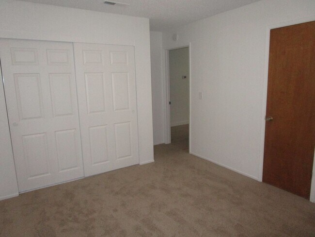 Foto del edificio - 219 Taylor Street, A, B, C
