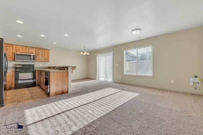 Foto del edificio - 2042 Evans Cove Loop