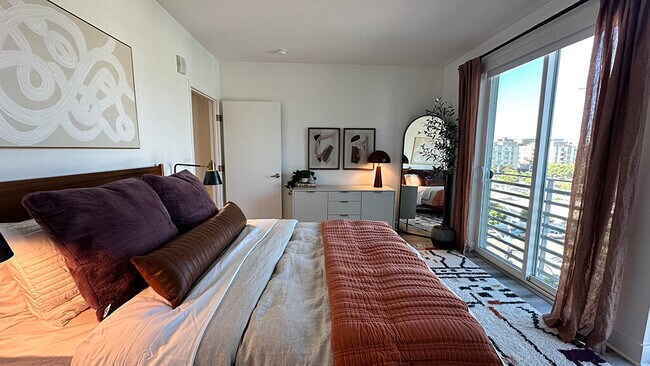 Interior Photo - Idea1 Apartments