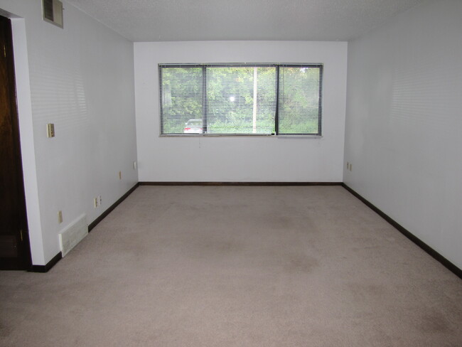 Livingroom - Grand Vision on 33rd