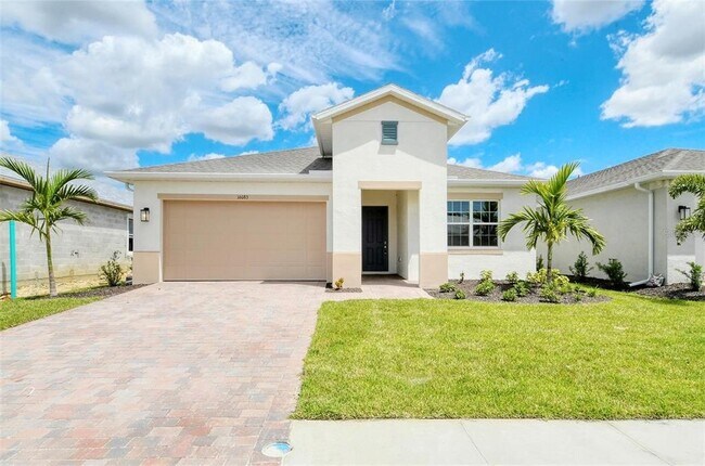 Foto del edificio - 16083 Poplar Hl Ln