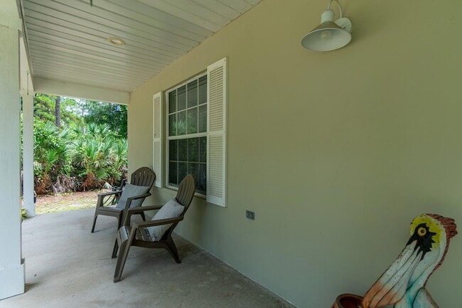 Building Photo - 16144 122nd Dr N