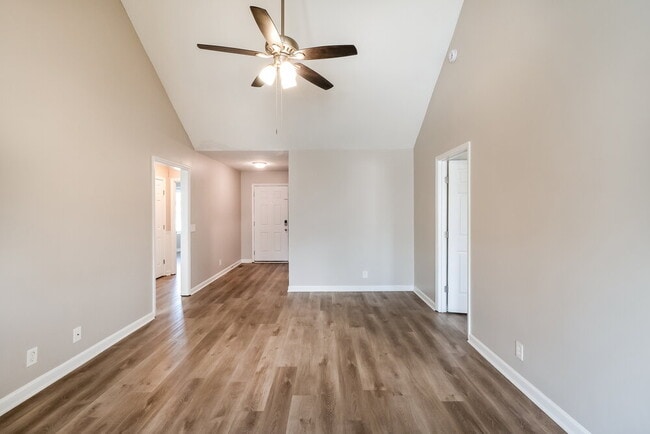 Building Photo - 5304 Sunnyvale Dr
