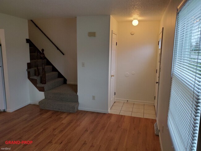 Foto del edificio - 5621 Eastern Ave SE