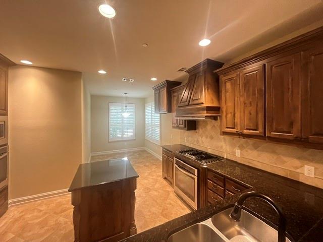 Foto del edificio - 4709 Bayview Dr