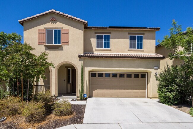Building Photo - 41255 Winterberry St