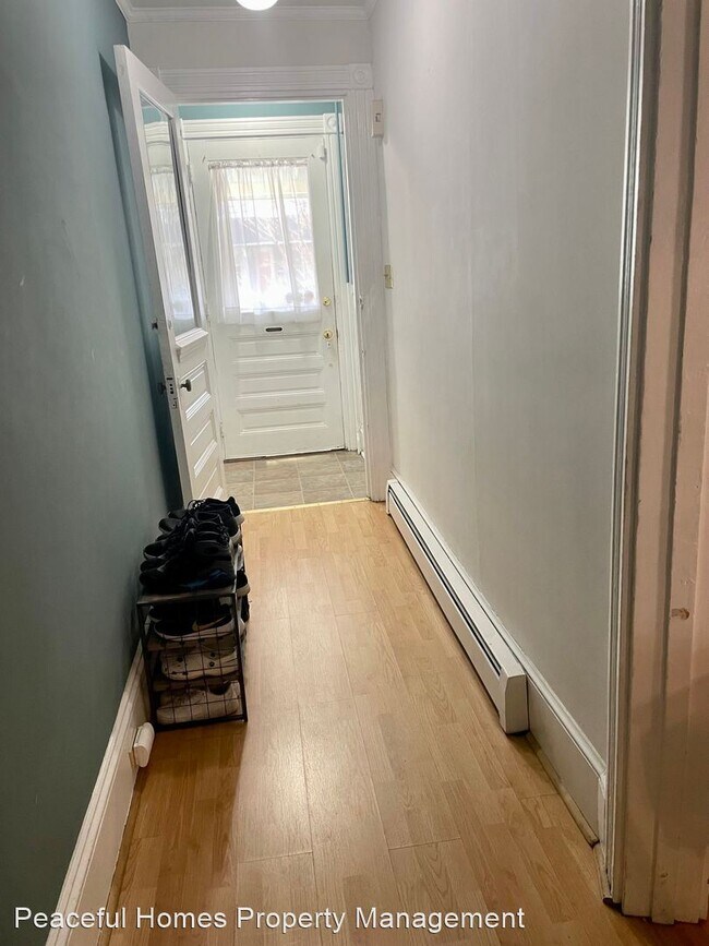 Foto del edificio - 4 br, 2 bath House - 35 W New St