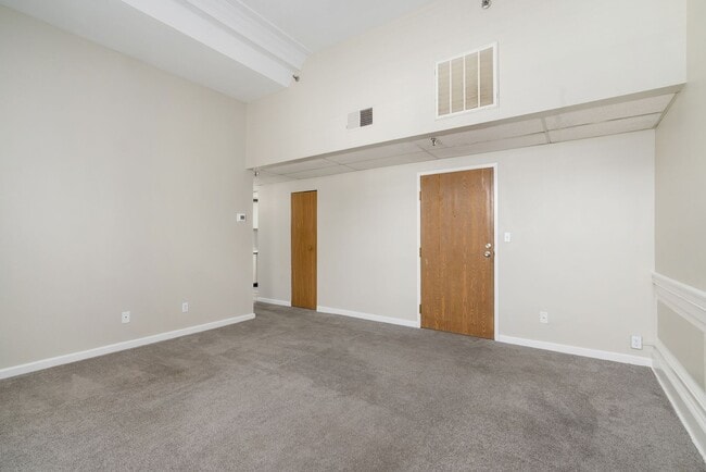 Interior Photo - Austin Manor