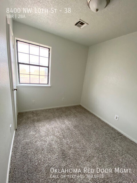 Foto del edificio - 3 bedroom 1.5 bathroom