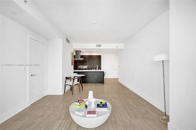 Foto del edificio - 1445 16th St