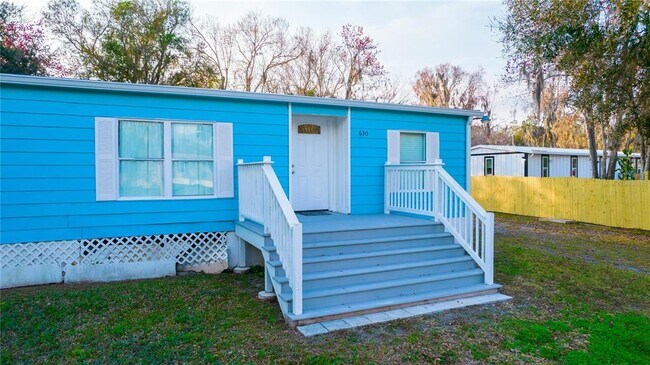 Foto del edificio - 630 Carpenter Rd