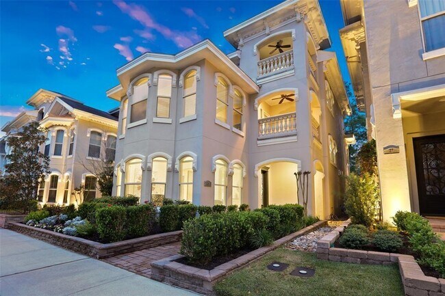 Building Photo - 23 Olmstead Row