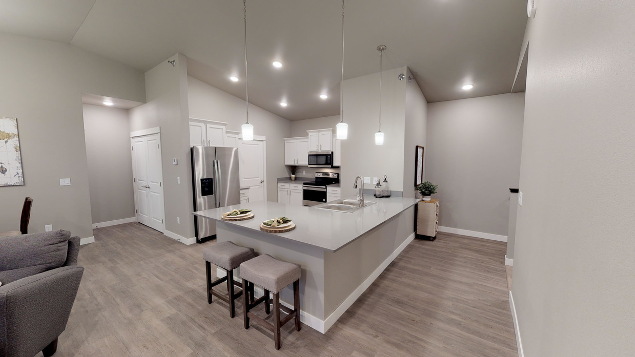 Foto principal - Maple Wood Townhomes