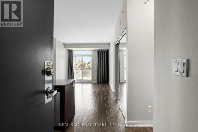 Building Photo - 3560 St Clair Ave E