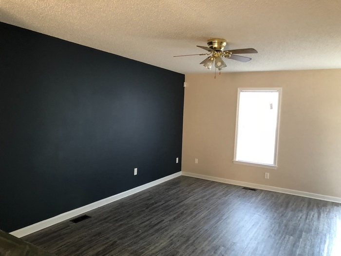 Building Photo - China Grove, 2br 1.5ba townhouse