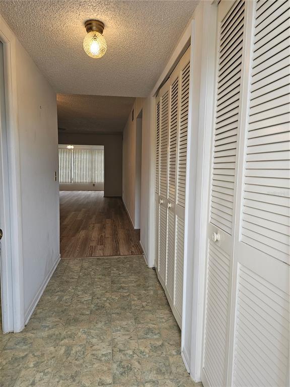 Building Photo - 2383 Netherlands Dr