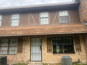 Building Photo - 2201 S Jackson Rd