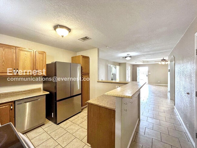 Foto del edificio - 23203 Flat River Dr