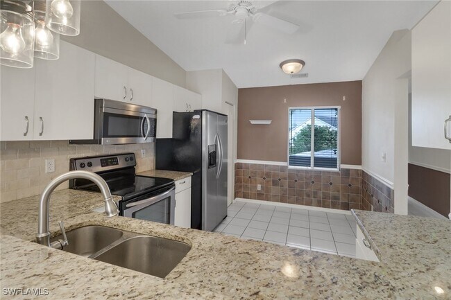 Foto del edificio - 875 New Waterford Dr
