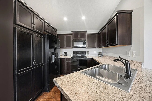 Foto del edificio - 2060 Tanners Cove Rd