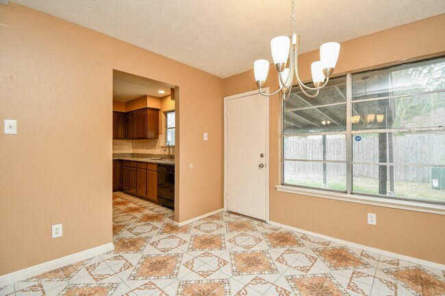 Building Photo - 12011 Monument Valley Dr