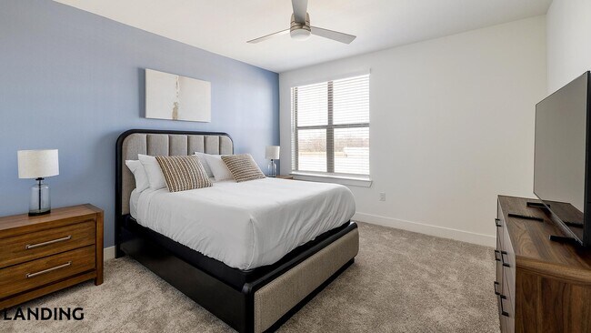 Foto del edificio - 108 N US Hwy 377