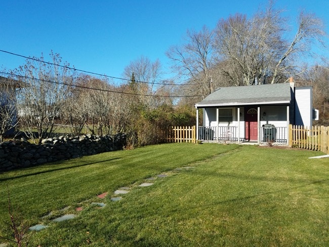 Front - 461 Old Warren Rd