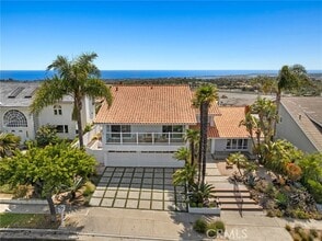 Building Photo - 25 Point Loma Dr