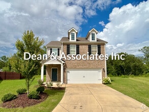 Building Photo - 464 Crossbridge Rd