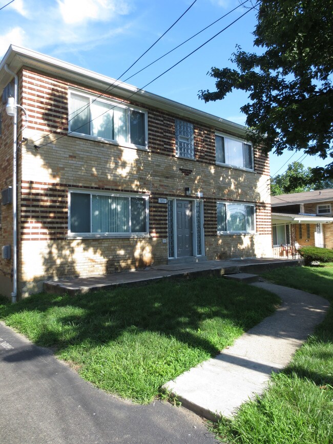 Roselawn Apartments Apartments Cincinnati, OH