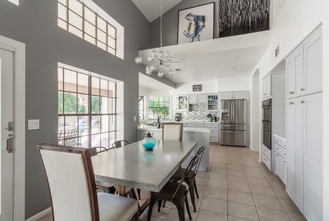 Foto del edificio - 12537 N 76th Pl