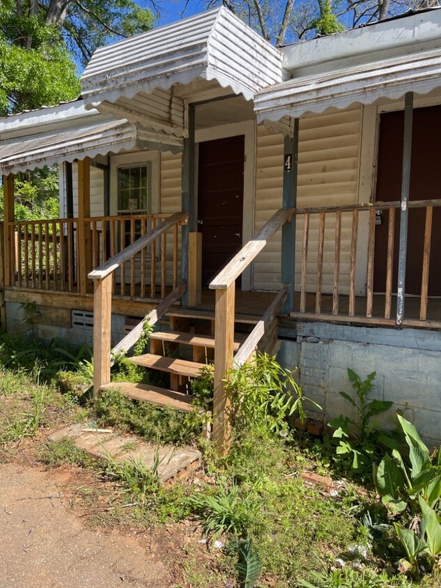 Primary Photo - 2 Bedroom in Laurens