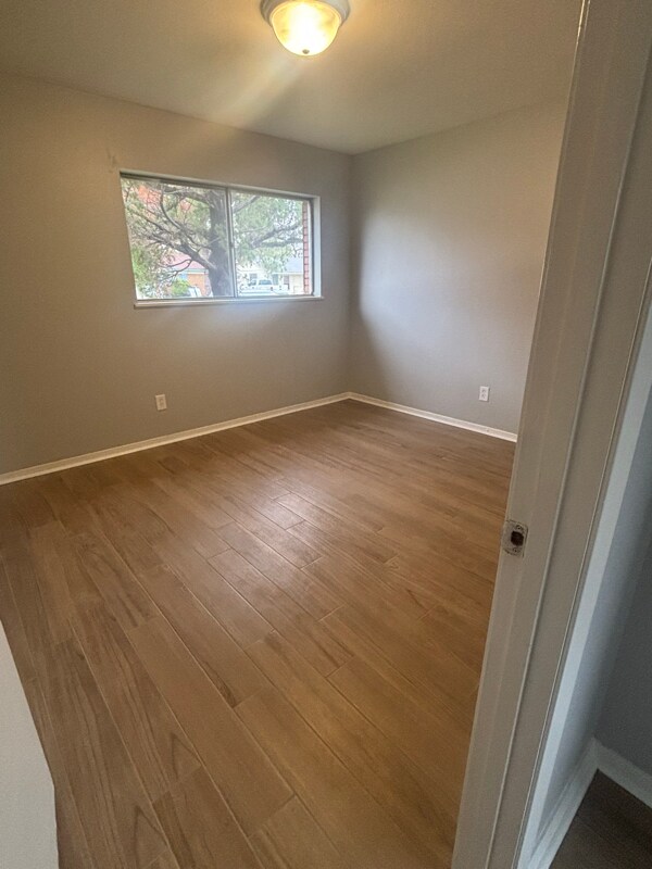 Foto del edificio - 3210 Bistineau Dr