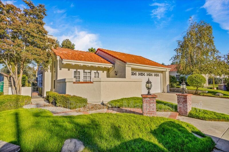 Primary Photo - 25872 Bellis Dr