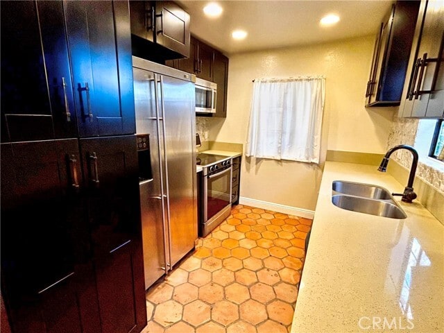 Foto del edificio - 32221 Alipaz St