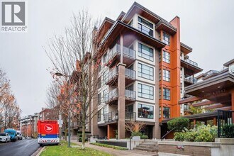 Building Photo - 5983 Gray Ave