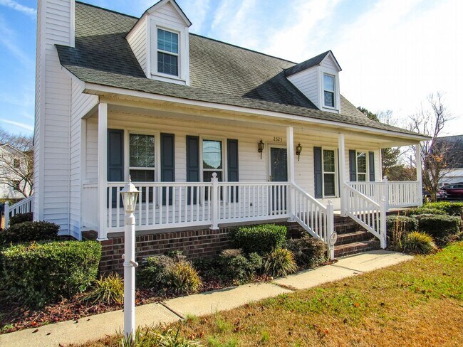 Building Photo - 3 Bedroom Home in Woodridge North