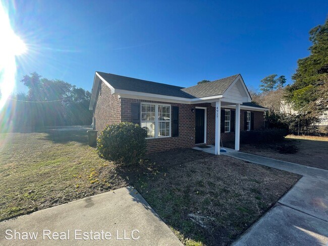 Building Photo - 3 br, 2 bath House - 4917 Rainbow Circle