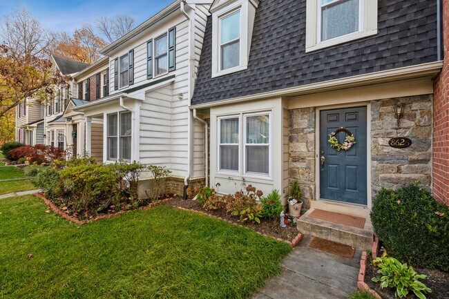 Building Photo - 8626 Fountain Valley Dr