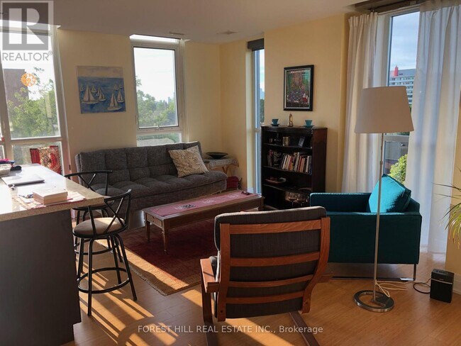 Photo du bâtiment - 270 Rushton Rd