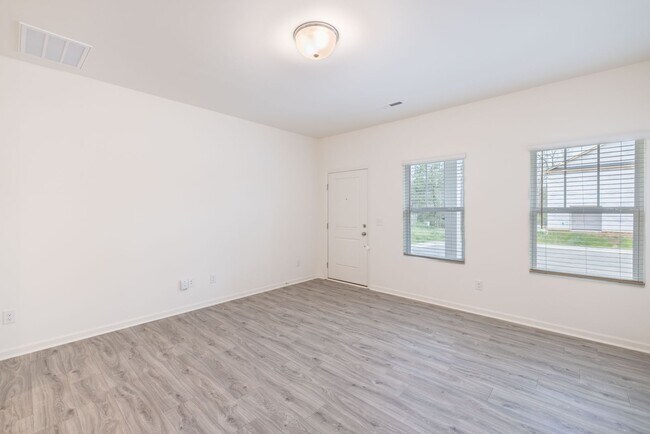 Foto del edificio - 465 Kinnerton Pl