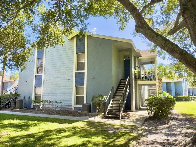 Building Photo - 3846 Bay Club Cir