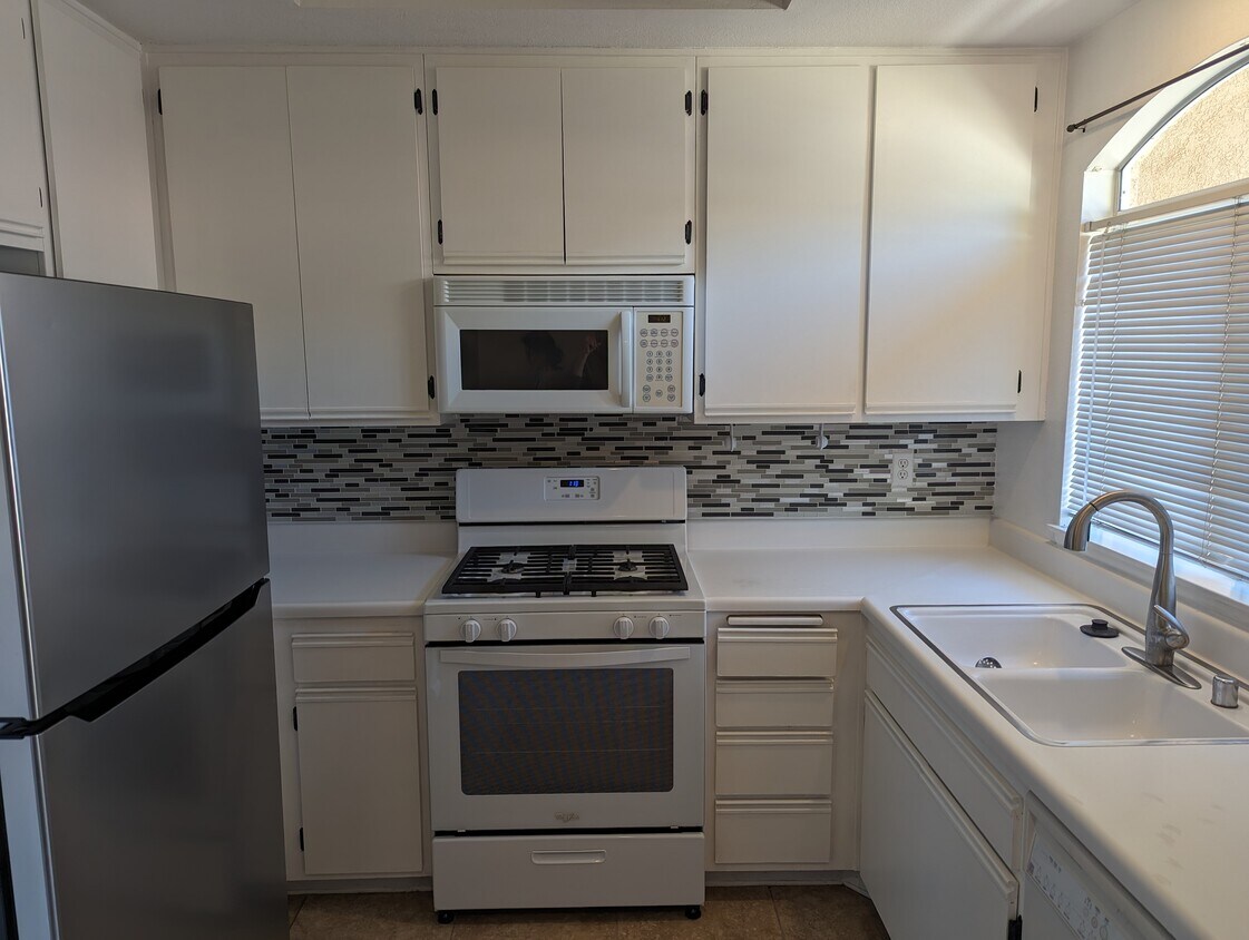 Foto principal - 30902 Clubhouse Dr