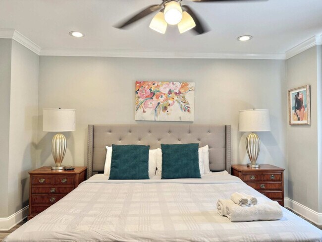 Building Photo - 215 Piedmont Ave NE