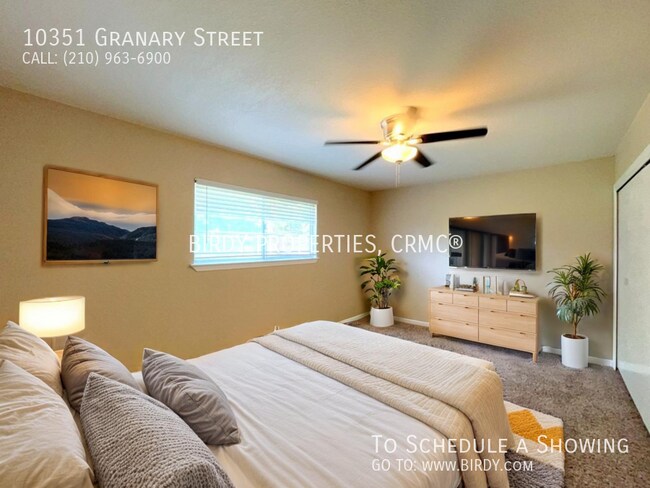 Building Photo - 10351 Granary St