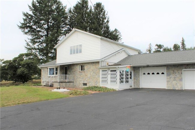 Building Photo - 1510 Indian Hill Rd