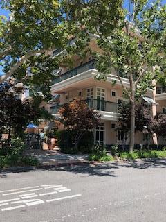 Foto del edificio - 200 Sheridan Ave
