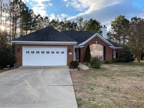 Building Photo - 444 Somerset Way