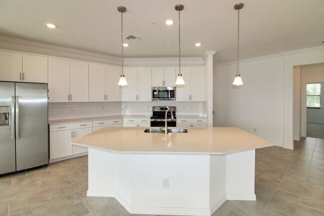 Foto del edificio - Sarasota National Annual Coach Home for Rent