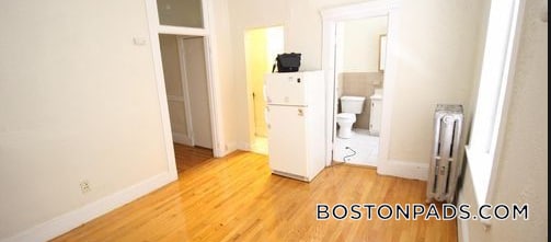 Foto del edificio - 64 Hemenway St